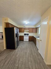 10012 Spring Pl Dr in Houston, TX - Building Photo - Building Photo