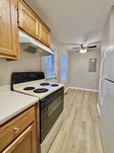 305 Lake St in Nicholasville, KY - Building Photo - Building Photo