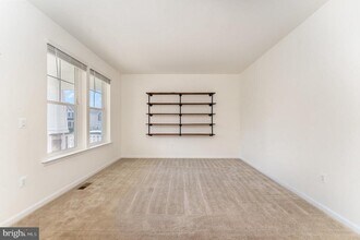 10407 Spotswood Dr in Fredericksburg, VA - Building Photo - Building Photo