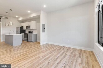 2440-44 Kensington Ave in Philadelphia, PA - Building Photo - Building Photo