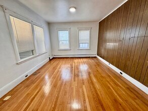 77-79 N Central Ave in Quincy, MA - Building Photo - Building Photo