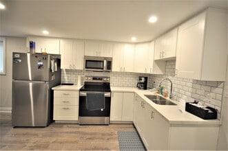 42 Newton St in Barrie, ON - Building Photo - Building Photo