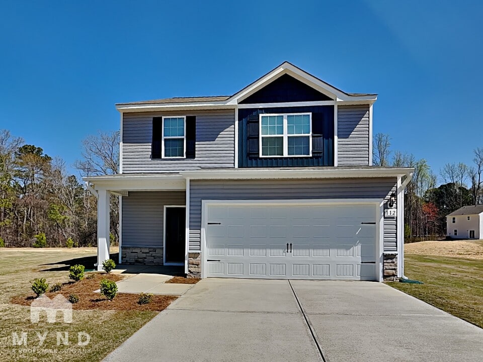 112 Warwick Dr in Angier, NC - Building Photo