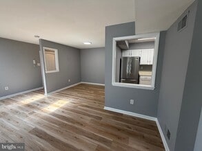 132 Leedom Way in Newtown, PA - Building Photo - Building Photo