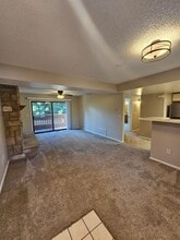 945 Moorings Dr in Colorado Springs, CO - Building Photo - Building Photo