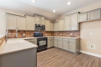 1617 Nighthawk Dr in Little Elm, TX - Building Photo - Building Photo