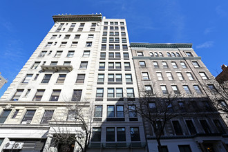 223 W 80th St in New York, NY - Building Photo - Building Photo