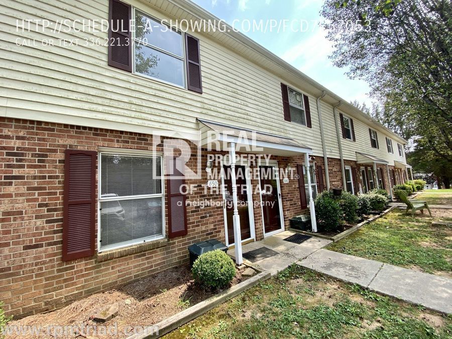 650 Cedarbrook Ct Photo