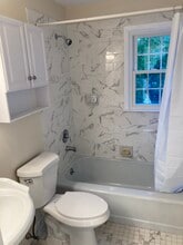 167 Heritage Hill Rd, Unit D in New Canaan, CT - Foto de edificio - Building Photo