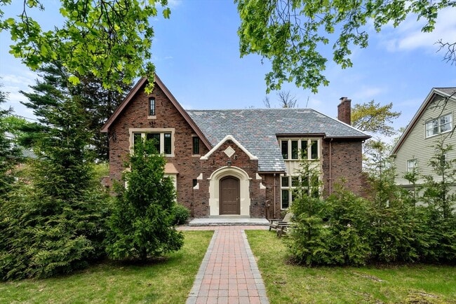 17 Chestnut Hill Terrace in Newton, MA - Building Photo - Building Photo
