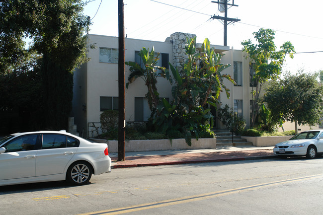 414 E Doran St in Glendale, CA - Building Photo - Building Photo