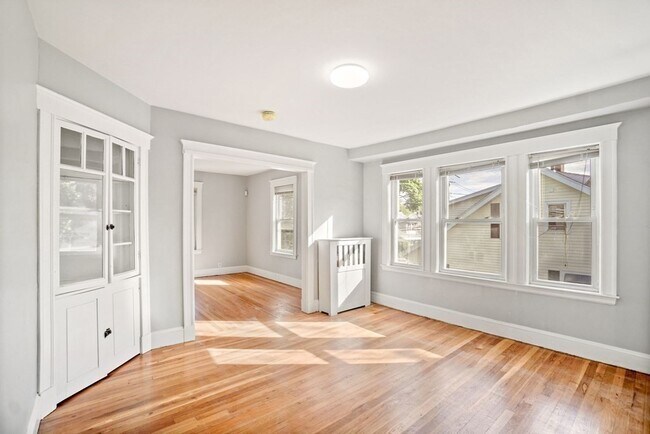 169 Wilson Ave in Quincy, MA - Building Photo - Building Photo