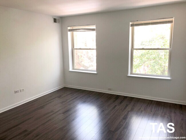925 W Carmen Ave in Chicago, IL - Building Photo - Building Photo