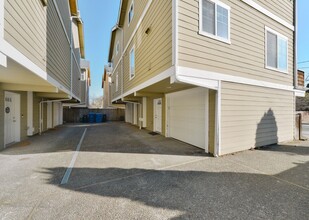 1214B N 85th St in Seattle, WA - Building Photo - Building Photo