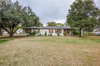 1200 Tipps Rd in Cross Roads, TX - Building Photo - Building Photo