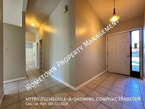 613 Primrose Ln SE in Tumwater, WA - Foto de edificio - Building Photo