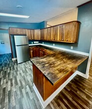 1333 Lick Branch Rd in West Liberty, KY - Building Photo - Building Photo