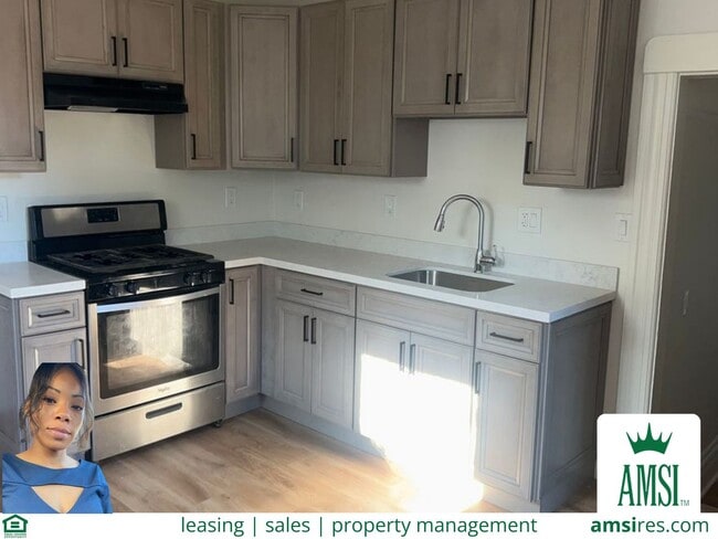 property at 848 E 28th St