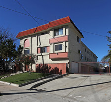 511 N Avenue 66 Apartamentos