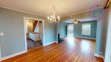 526 S Fir St in Canby, OR - Building Photo - Building Photo