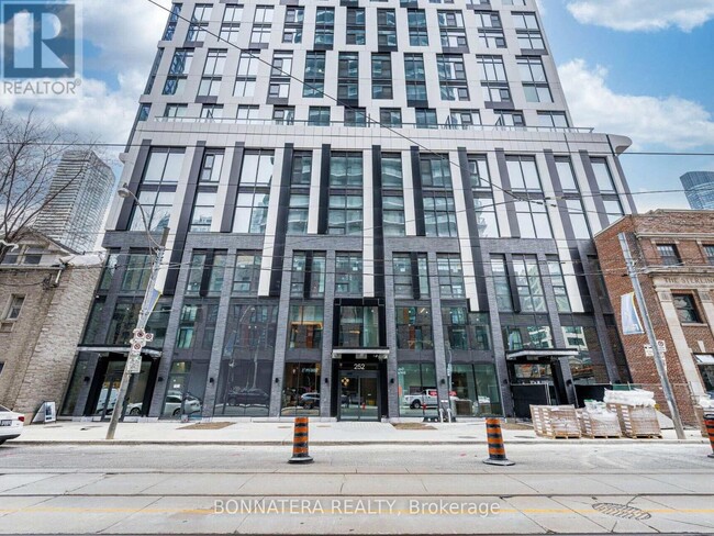 252-1252 Church St in Toronto, ON - Building Photo - Building Photo