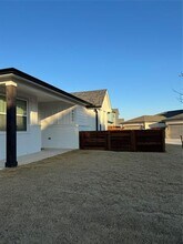 9600 Sullivan Ln in Fort Worth, TX - Building Photo - Building Photo