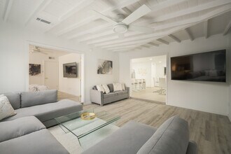 5818 N Granite Reef Rd in Scottsdale, AZ - Building Photo - Building Photo