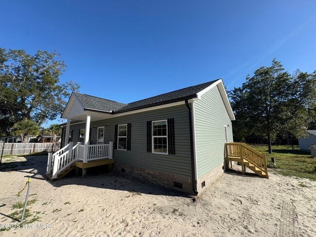 416 Peanut Rd in Hampstead, NC - Building Photo - Building Photo