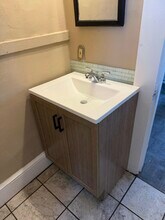 7007 Fullerton Ave in Cleveland, OH - Building Photo - Building Photo