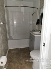 1976 N Eastown Rd in Elida, OH - Building Photo - Building Photo