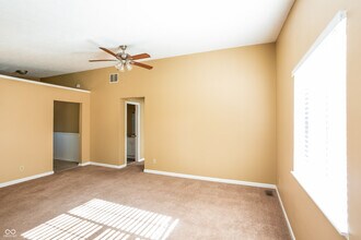 51 Sunset Mnr Dr in Mooresville, IN - Building Photo - Building Photo