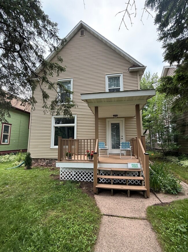property at 2325 E 5th St
