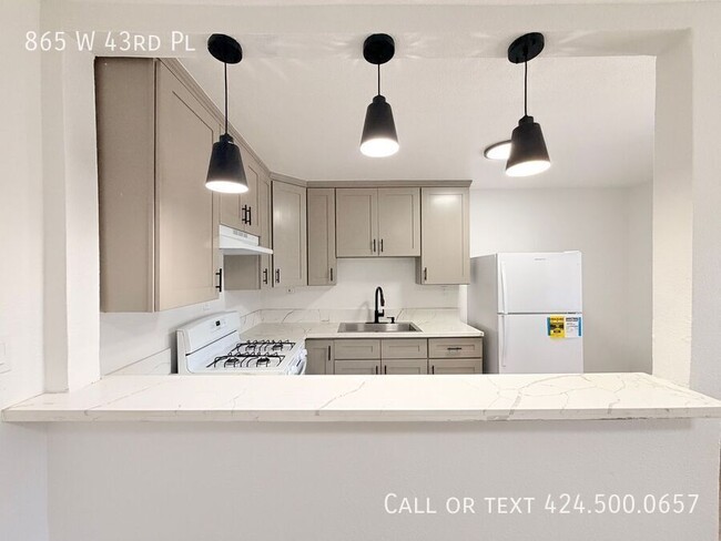 property at 865 W 43rd Pl