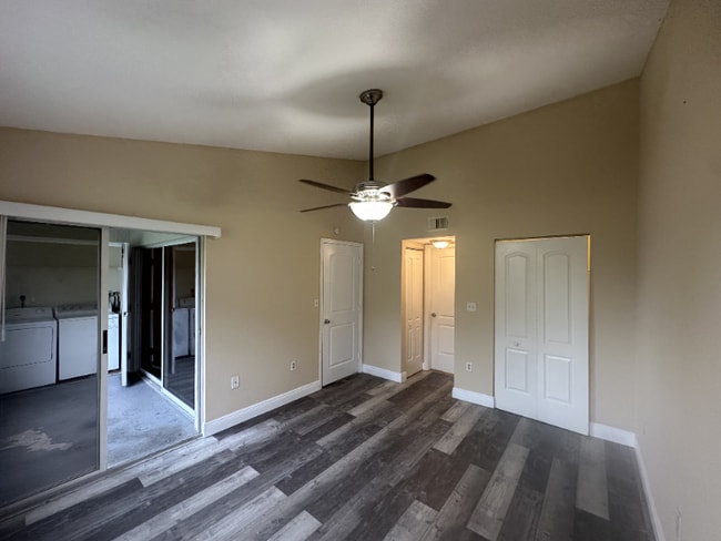 property at 2803 N Oakland Forest Dr