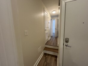 1614 N 27th St, Unit 2 in Philadelphia, PA - Foto de edificio - Building Photo