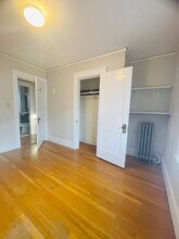 16 Templeton Pkwy in Watertown, MA - Building Photo - Building Photo