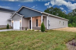 3476 Frylee Ct in Kingsport, TN - Building Photo