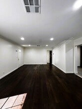 401 W Center St in Covina, CA - Building Photo - Building Photo