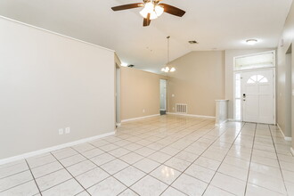 1418 Mona Dr in Kissimmee, FL - Building Photo - Building Photo