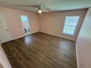 8 Eton Ln in Palm Coast, FL - Building Photo - Building Photo