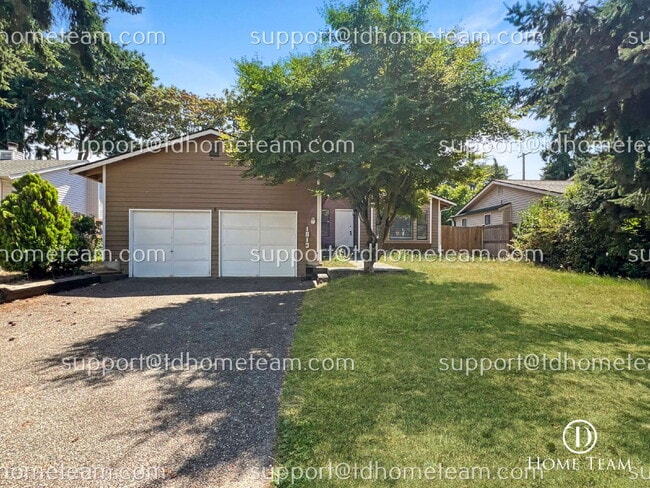 property at 1813 SW 355th Pl