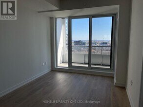 225 Sumach St in Toronto, ON - Building Photo - Building Photo