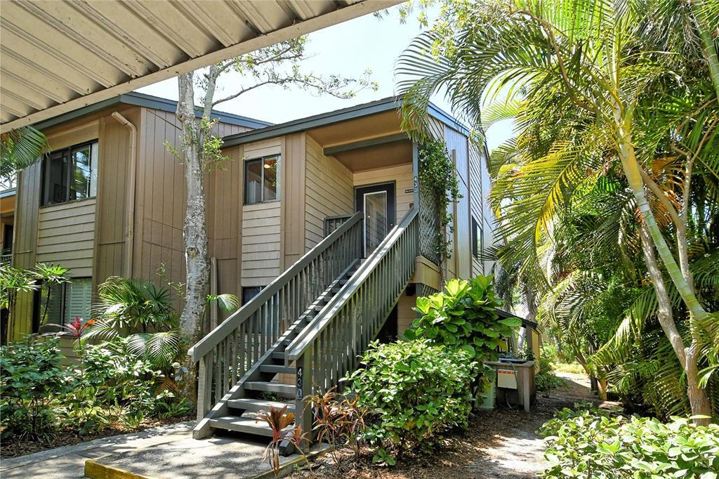 1720 Glenhouse Dr in Sarasota, FL - Foto de edificio