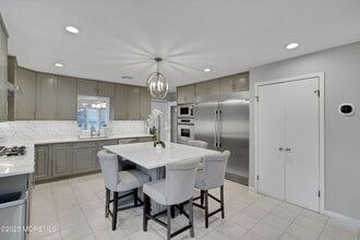 283 Washington St in Keyport, NJ - Building Photo - Building Photo