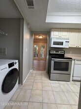 3864 La Mirada Dr N in Jacksonville, FL - Building Photo - Building Photo