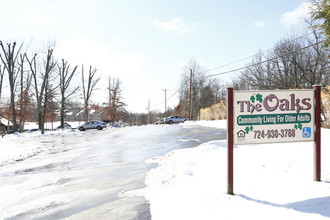 The Oaks at Center at the Woods in Brownsville, PA - Building Photo - Building Photo