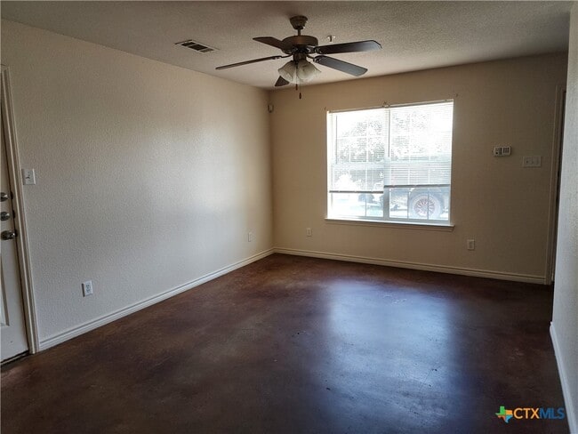 1307 Cavalry Ln in Killeen, TX - Building Photo - Building Photo