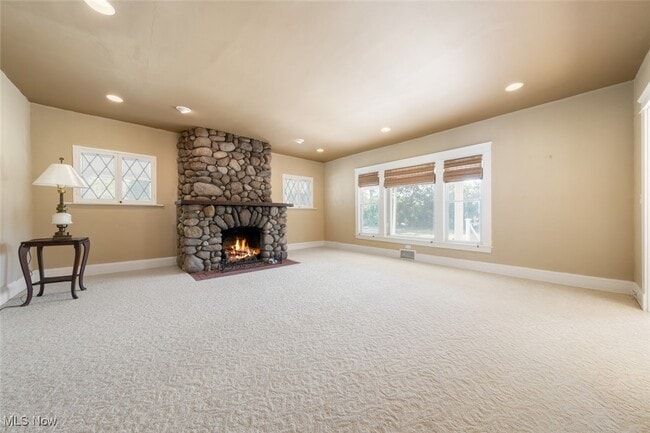 property at 31103 Lakeshore Blvd