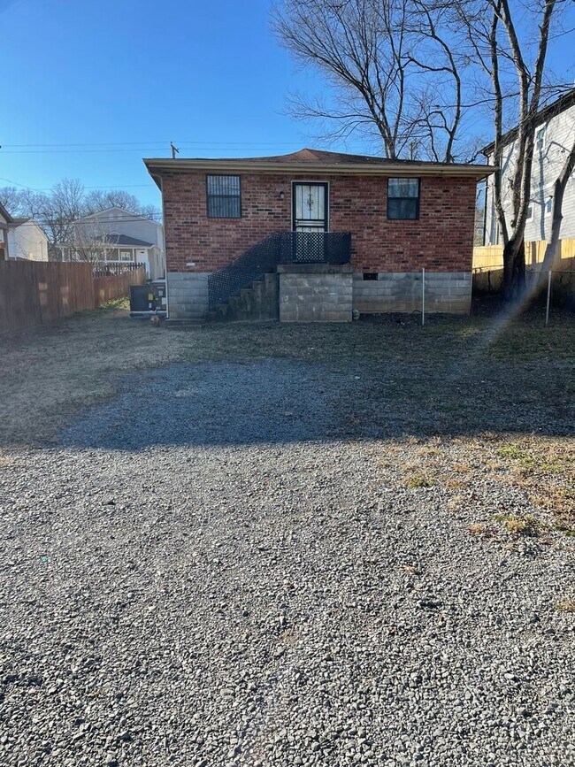 property at 946 31st Ave N