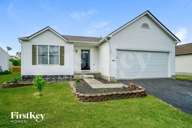 5911 Epernay Way in Galloway, OH - Building Photo - Building Photo
